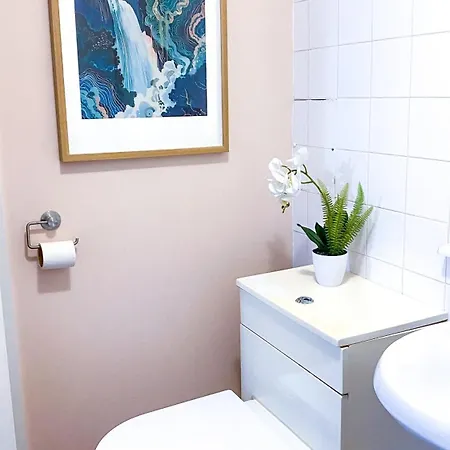 2 Bed Shoreditch Home With Parking Londra Esterno foto